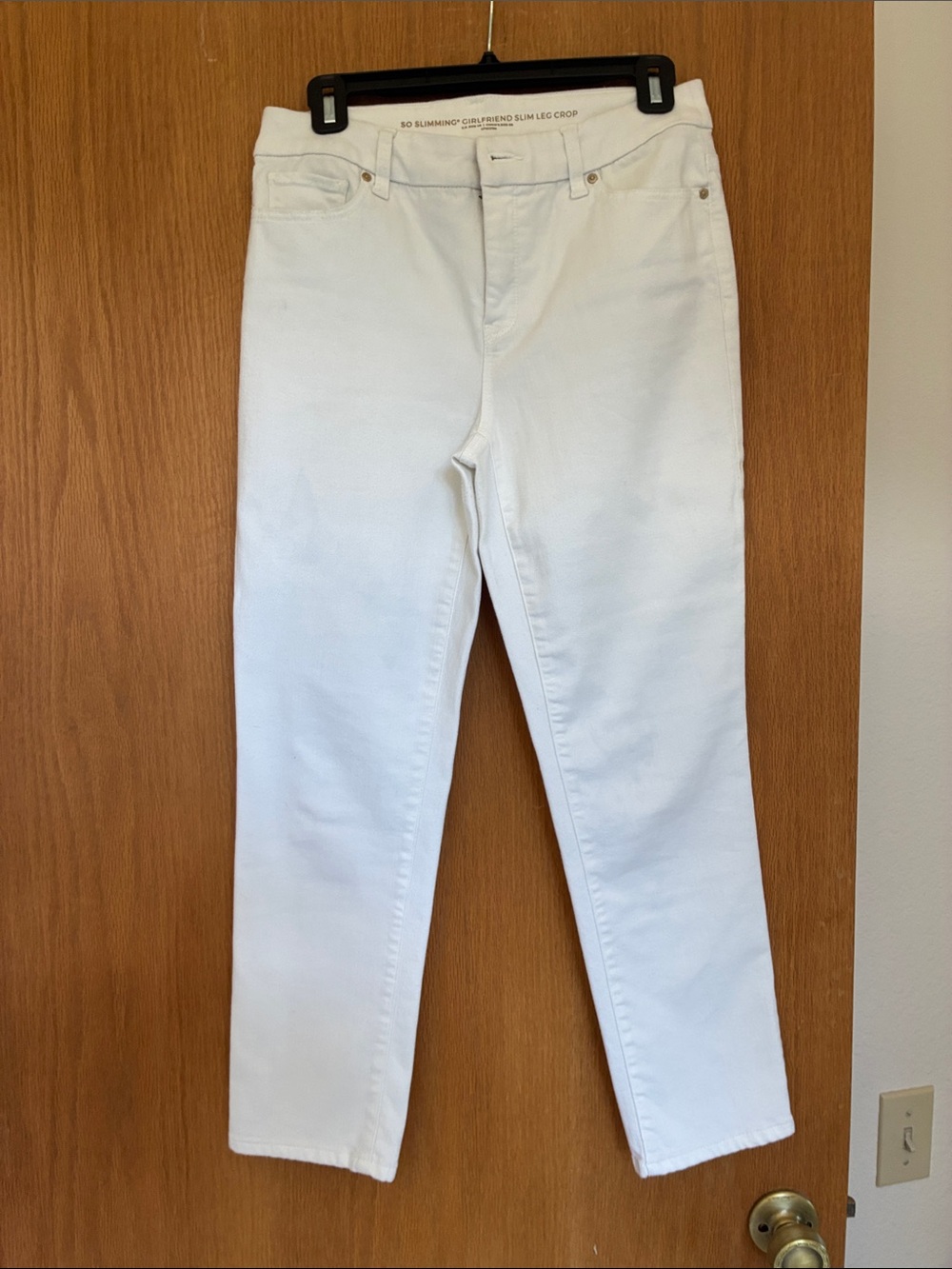 Chico's White Slim Ankle Crop Jeans